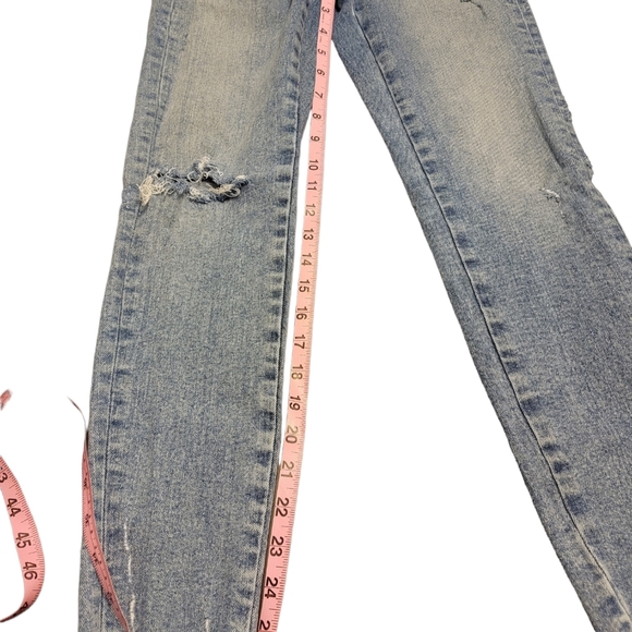 Zara Basic distressed jeans - Picture 4 of 7